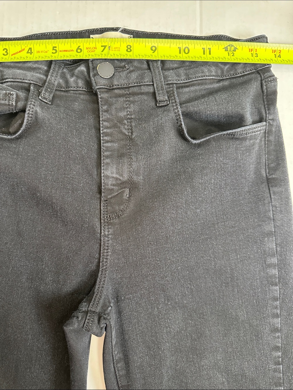 Lagence Black Skinny High Rise Jeans Size 28
Stretchy - Picture 8 of 10